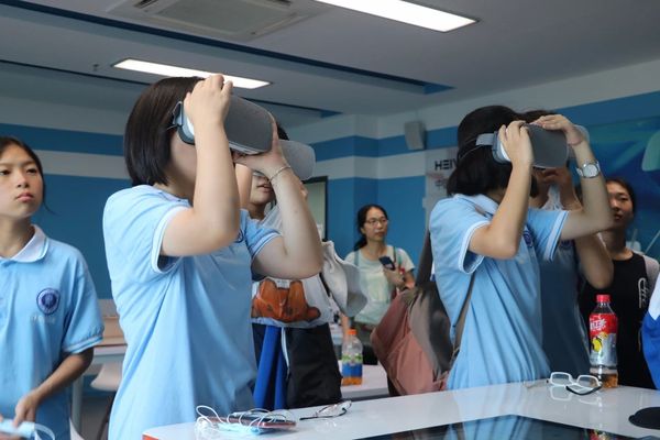 周南中学K1906班7.jpg
